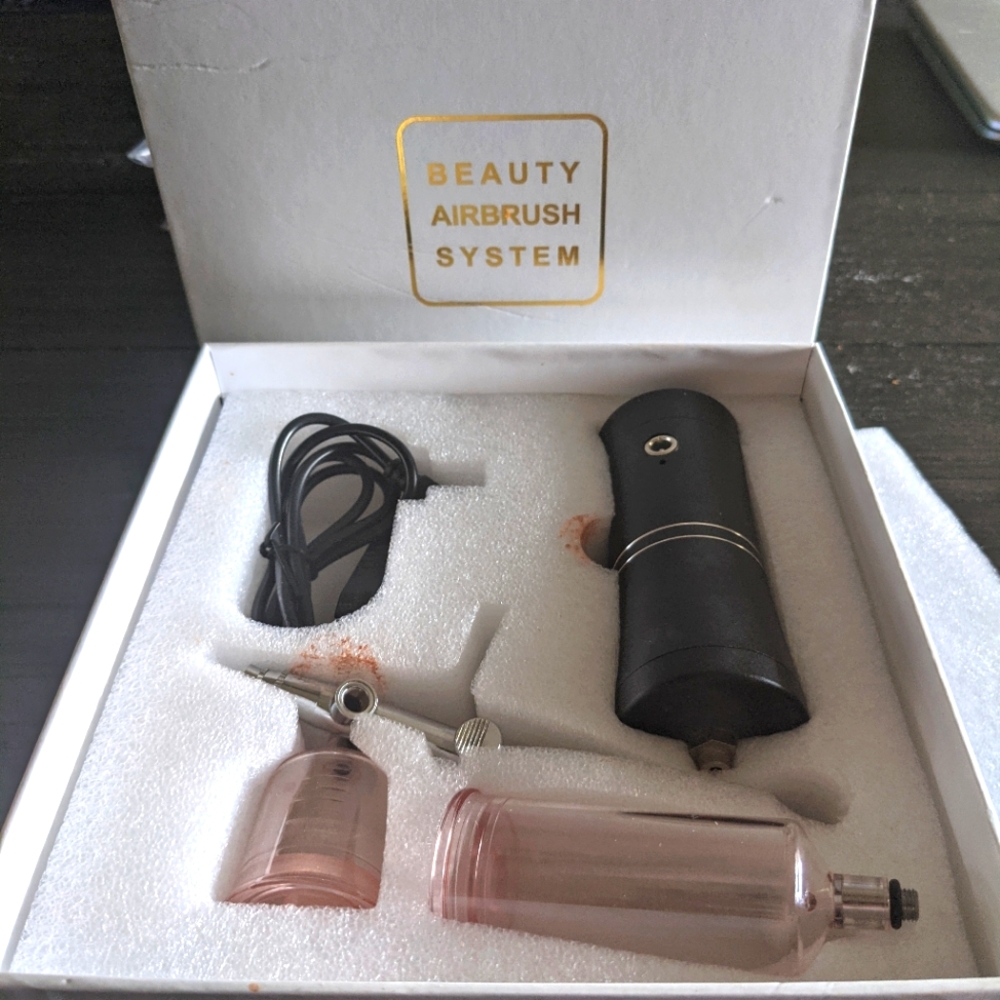 Beauty airbrush system used one time